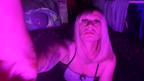 Snapshot of longbeachcd69 chatting on 01.02.25 longbeachcd69 online show from 01.02.25