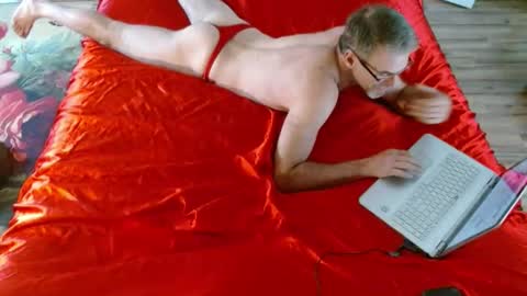 Snapshot of longbowrider555 chatting on 02.13.25 Jeff online show from 02.13.25