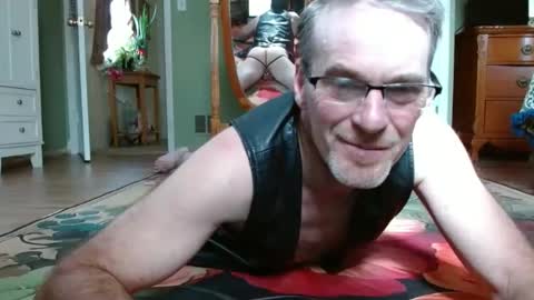 Snapshot of longbowrider555 chatting on 03.07.25 Jeff online show from 03.07.25