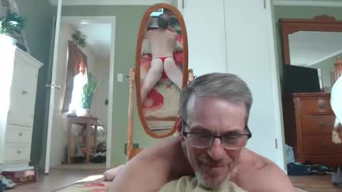 Snapshot of longbowrider555 chatting on 09.16.25 Jeff online show from 09.16.25