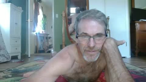 Snapshot of longbowrider555 chatting on 10.02.25 Jeff online show from 10.02.25