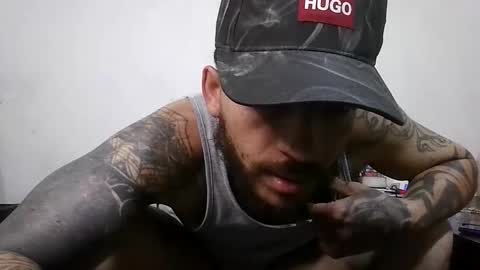 Snapshot of longh269511 chatting on 10.02.25 hades sex hot online show from 10.02.25