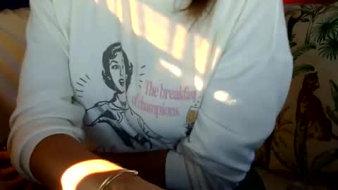 Cutenurse91 online show from 10.26.25