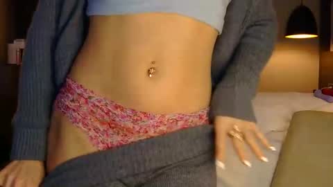 Cutenurse91 online show from 02.27.26