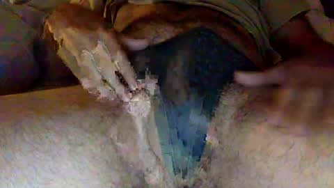 Snapshot of longslimthick chatting on 02.18.25 longslimthick online show from 02.18.25
