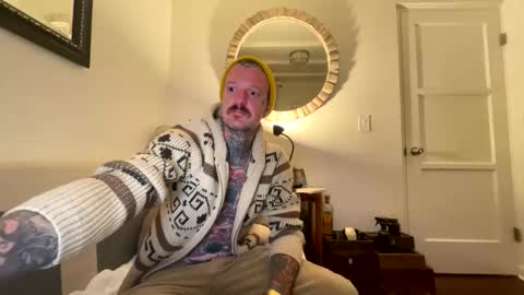 Snapshot of longwalksonthebeach69 chatting on 03.04.26 longwalksonthebeach69 online show from 03.04.26