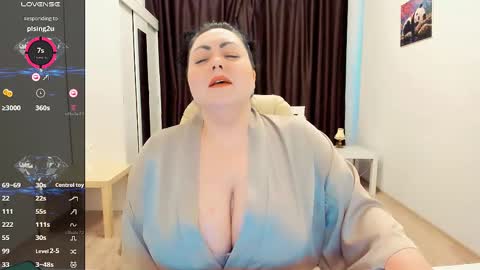 Nina online show from 02.27.25