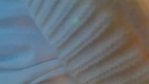 Londoncashmere69  online show from 12.15.24