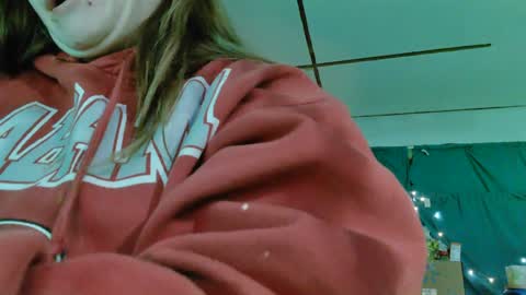 Londoncashmere69  online show from 02.26.25