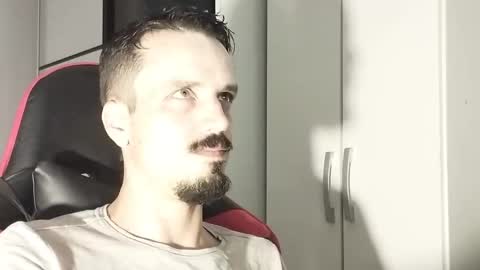 Lucas online show from 12.02.24