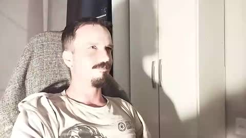 Lucas online show from 10.15.25