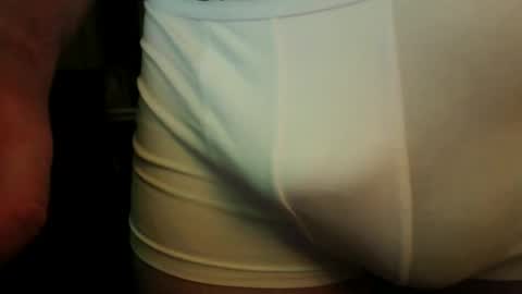 Snapshot of looking_and_hoping chatting on 09.20.25 Daddy gets HARD online show from 09.20.25