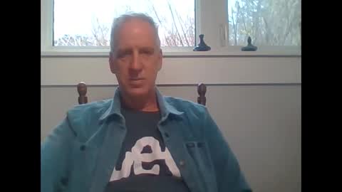 Snapshot of lookingforanopening chatting on 11.26.25 lookingforanopening online show from 11.26.25