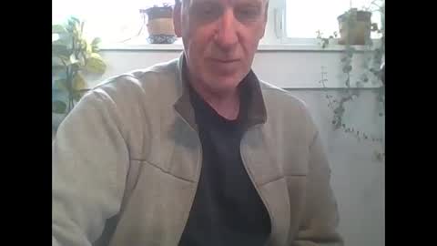 Snapshot of lookingforanopening chatting on 02.14.26 lookingforanopening online show from 02.14.26