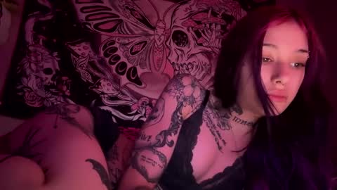 lookingforlona online show from 09.10.25