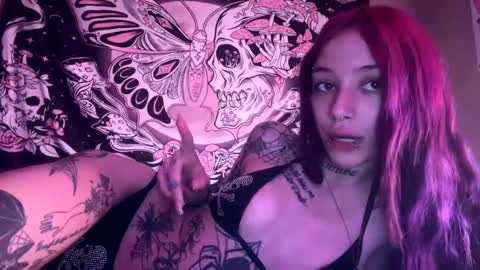 lookingforlona online show from 09.15.25