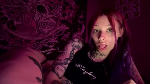 lookingforlona online show from 09.23.25