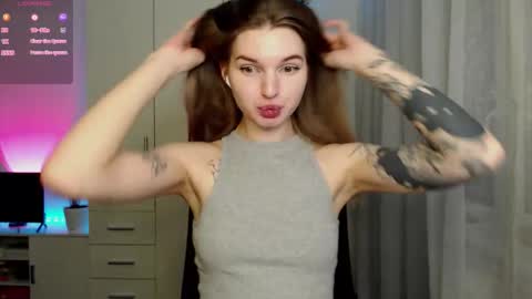 Luna online show from 12.15.25