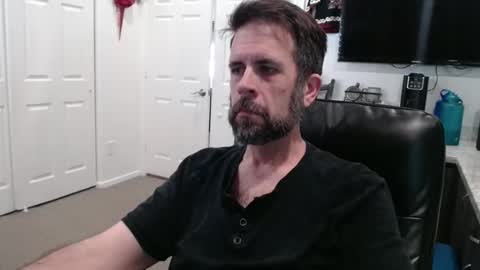 lookyherre online show from 04.15.26