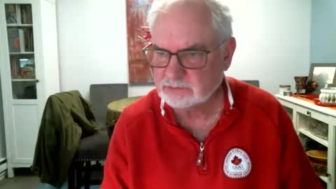 Snapshot of loop102 chatting on 04.19.26 loop102 online show from 04.19.26