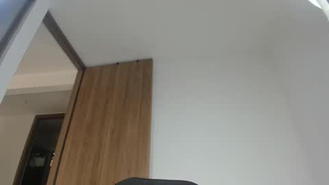 Mia Aniston online show from 10.14.25