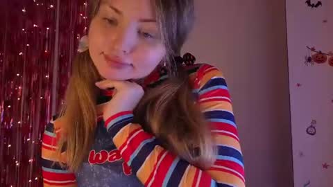 Lora online show from 06.11.26