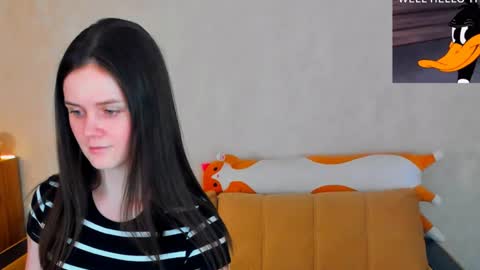 Snapshot of lora_cain chatting on 12.22.24 Lora Cain online show from 12.22.24