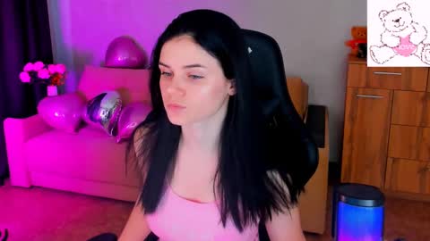 Snapshot of lora_cain chatting on 02.16.25 Lora Cain online show from 02.16.25