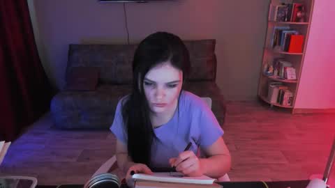 Lora Cain online show from 03.11.26