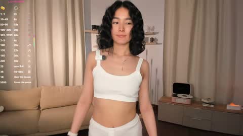 Lora control 2 min for every new Fan Club subscriber online show from 04.17.26