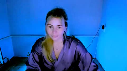 Lora online show from 03.20.26