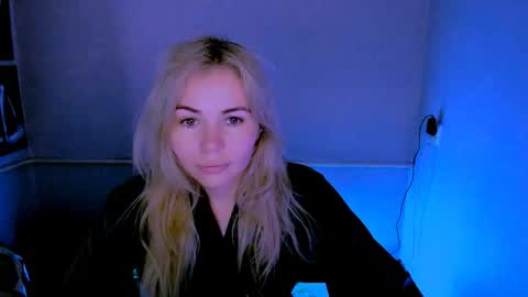 Snapshot of loraboyar chatting on 04.21.26 Lora online show from 04.21.26