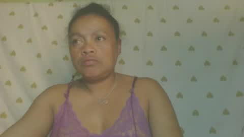 Snapshot of lorahvane chatting on 06.30.26 LorahVane online show from 06.30.26
