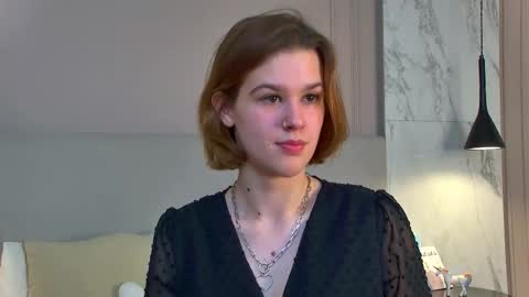 Lora online show from 10.13.25