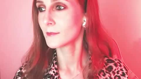 Lora  online show from 04.04.26