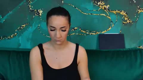 Snapshot of lorawarnner chatting on 02.04.25 Miss online show from 02.04.25