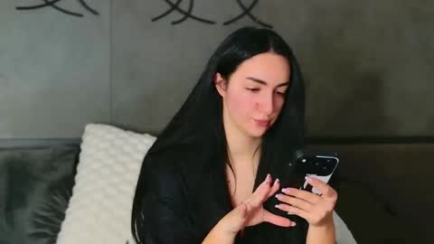 Miss online show from 11.27.25