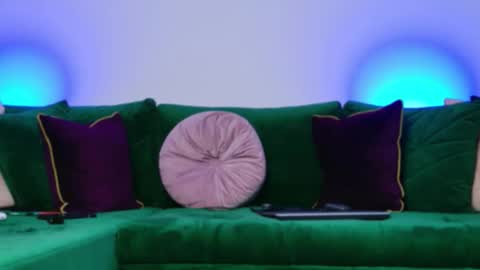 Miss online show from 04.18.26