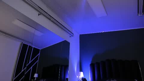 L A U R E L online show from 07.25.26