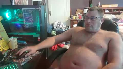 Snapshot of lordimaran chatting on 09.15.25 lordimarans room online show from 09.15.25