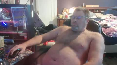 Snapshot of lordimaran chatting on 09.30.25 lordimarans room online show from 09.30.25