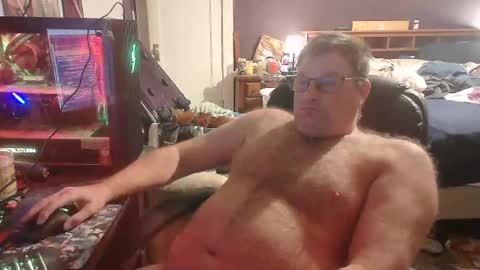 Snapshot of lordimaran chatting on 10.14.25 lordimarans room online show from 10.14.25