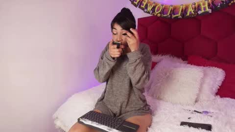 LORELI online show from 10.28.25