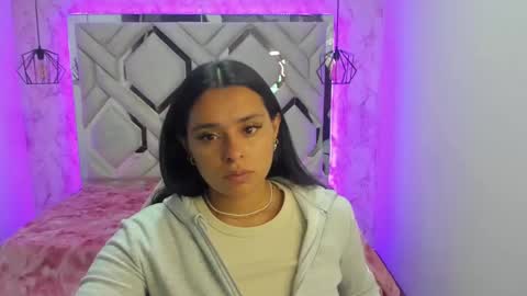 lorem_adams online show from 01.25.25