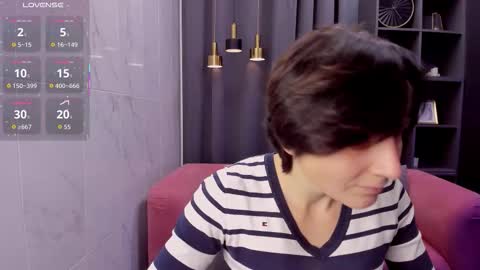 Loren online show from 12.23.25