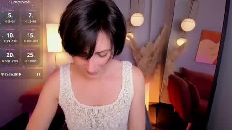Snapshot of loren_daze chatting on 06.10.26 Loren online show from 06.10.26