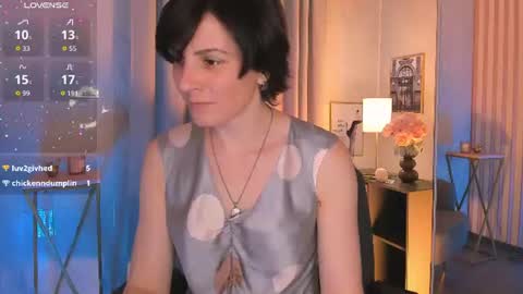 Snapshot of loren_daze chatting on 06.20.26 Loren online show from 06.20.26