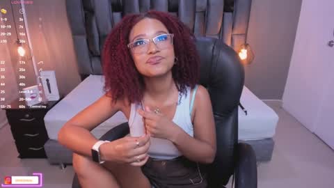Snapshot of lorena_vieira_ chatting on 01.16.25 Lorena Vieira  online show from 01.16.25