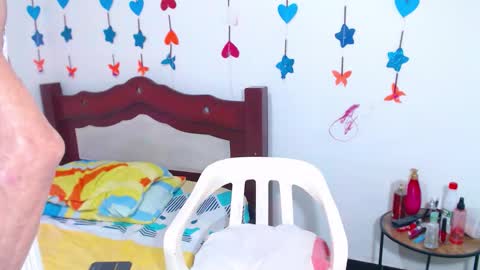 Lorena Capelli online show from 02.25.26