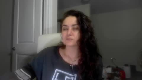 lorenlovely online show from 12.15.25